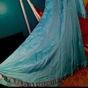 Von Lancelot Renaissance Lady medieval dress